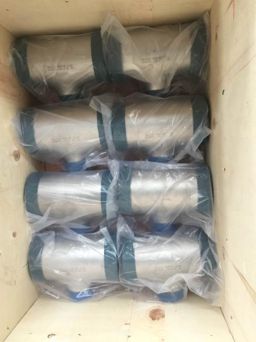 双相钢三通与S31803不锈钢等径三通 高性能管道连接解决方案